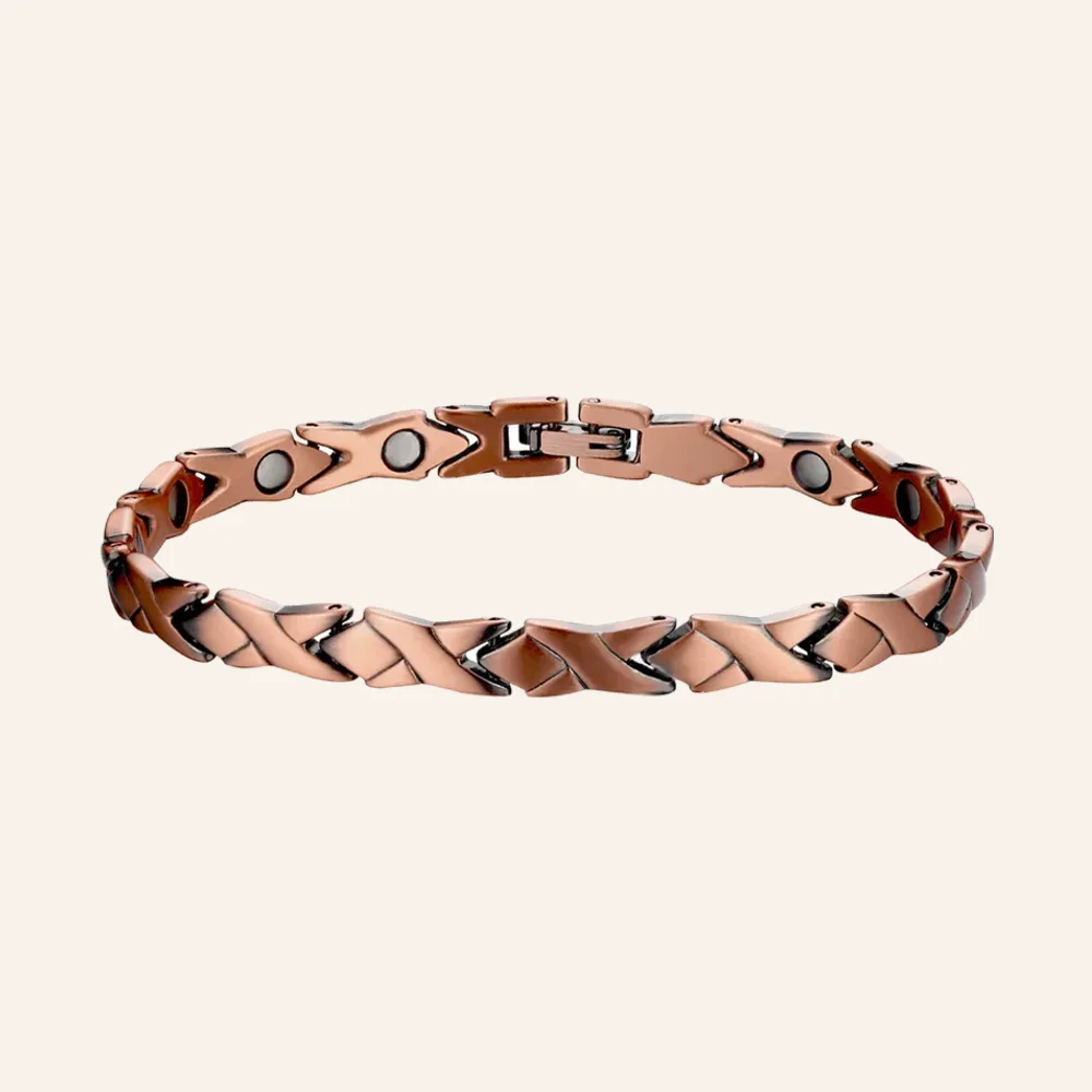 Bracelet en cuivre à maillons en X croisés avec pastilles rondes et fermoir à clip central